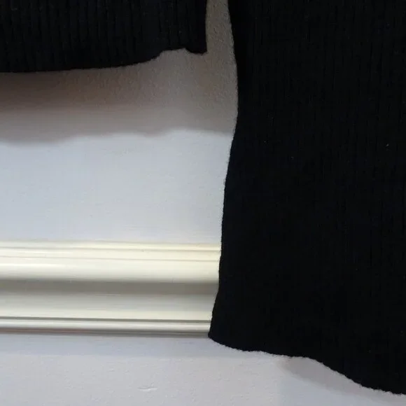 Reformation Cashmere Sweetheart Neck Long Sleeve Sweater Black Size XL Ribbed - Picture 6 of 8